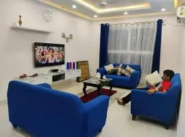 Spacious 3 BHK inHigher flr with Sunset, Lake View