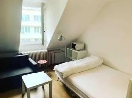 Studio, 3 min walk to Zurich HB main station LEON - Self Checkin - NEW