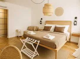 Luxury Seaside Escape 3 Ensuite Rooms Ideal for Couples & Friends