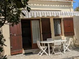 Maison au bord de l'océan
