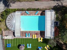 Camping Ostréa ****, ξενοδοχείο με υδρομασάζ σε Dolus d'Oléron