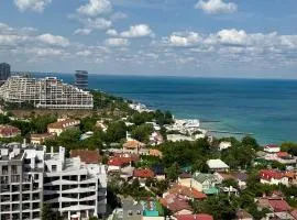 Апартаменти з видом на море та місто