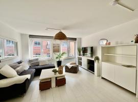 Lichtrijk en sfeervol appartement Centrum Knokke, hotel Knokke-Heistben
