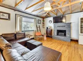 1 Mi to Town Woodland Park Home with Yard!