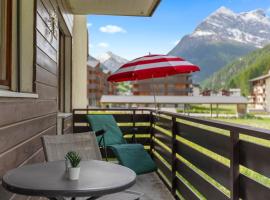 joli appartement pour 4 personnes à Saas-Grund, parking et terrasses, hotel di Saas-Grund