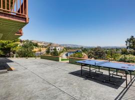7 Mi to Dtwn San Jose City-View Family Getaway, Hotel in San José