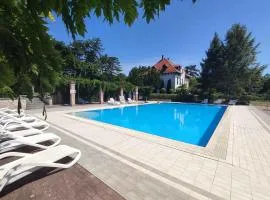 Apartments in Balatonudvari 45330