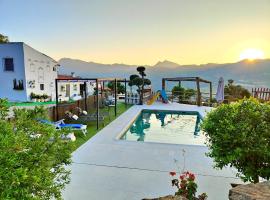 Casa de campo con maravillosas vistas, bbq y piscina