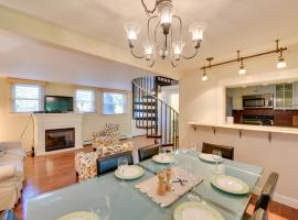 Provincetown Condo Half Mi to Historic District!，位于普罗温斯敦的分契式公寓