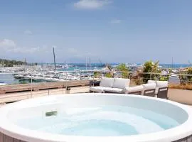 ROOFTOP -Vue port, 4 pers, climatisé, terrasse, jaccuzi, parking