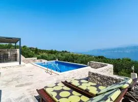 Nice Home In Postira