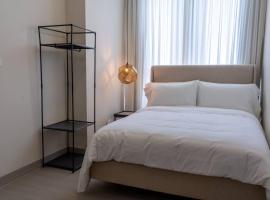 Deluxe Condo Suite 2BR With City View、パナマシティのホテル