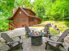 Secluded yet Close 2 All Hot Tub Pet-friendly