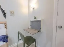 Delightful Back Bay Studio