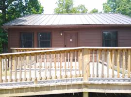 Lake Wappapello State Park Cabins, hotell i Patterson