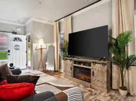 13 mins to Downtown & Stadium - Game Room - Game Day