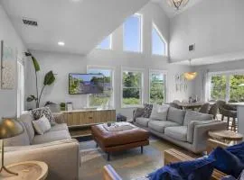 NF Wine Country Retreat with Dock