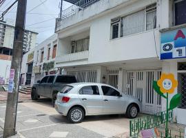 Cerca al centro y a la terminal de Ibagué, hotel u gradu Estación El Salto