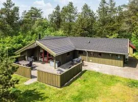 8 person holiday home in Nørre Nebel-By Traum