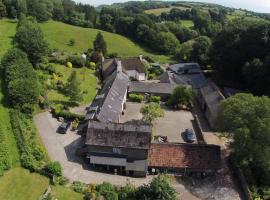 Budleigh Farm Cottages, hotel a Moretonhampstead