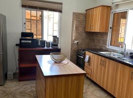 Munas Apartments, hotel v destinaci Brufut