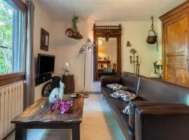 Holiday Home in Laroque with Private Pool, cleaning included