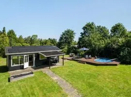 Gorgeous Home In Eskebjerg With Private Swimming Pool, Can Be Inside Or Outside