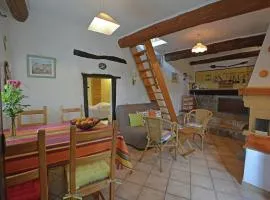 Amazing villa with garden, cleaning included