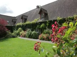 Holiday home with swimming pool, cleaning included