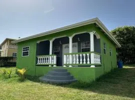 House Case en Bas Gros Islet
