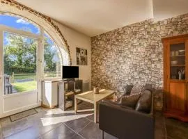 Holiday Home near Château de Gratot, cleaning included
