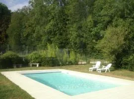 Holiday Home in Nettancourt with Pool, cleaning included