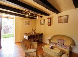 Lakeside Cottage Roziers Retreat, cleaning included