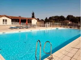Villa in Les Forges with Golf Access, cleaning included
