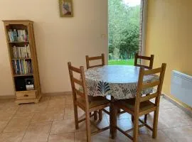 Cottage in Normandy near River Walks, cleaning included