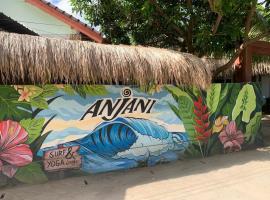 Anjani Surf & Yoga Lodge, Hotel in Kuta