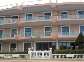 Enalion, hotel in Olympic Beach