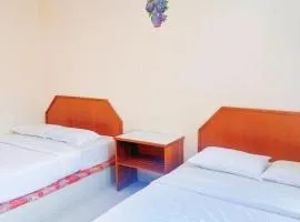 Quadruple Room with private bathroom