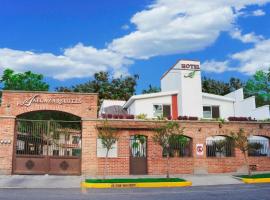 Alcazar Suites, Hotel in Guadalajara