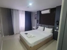 Kay Hotel Residence