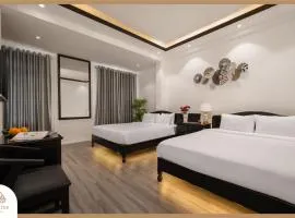 Levine Stay Hideaway Centre