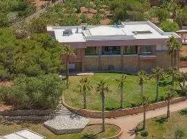 Blue Angel Villa Luxury Seafront Estate