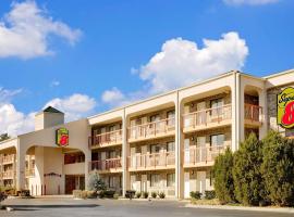 Super 8 by Wyndham Hermitage Nashville