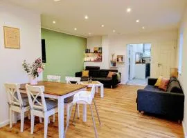 Familienfreundliches Ferienhaus auf Hof mit Schafen
