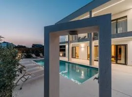 NEW 2025 Villa Nikante