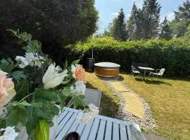Luxe Chalet Veluwe Private Hottub - Romantic Getaway - Veluwe