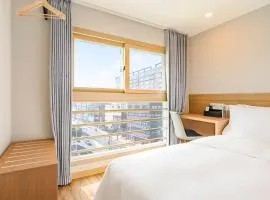 Hotel Moon