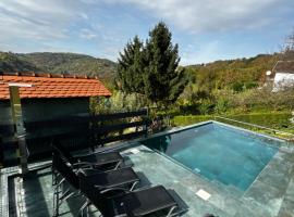 Holiday home Damian - Private pool, hotel din Ðurđekovec