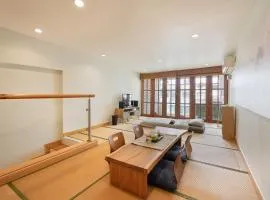 Japanese House 3BR Home Near Ekkamai BTS
