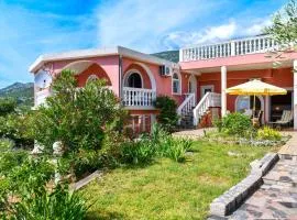 Villa Lilly